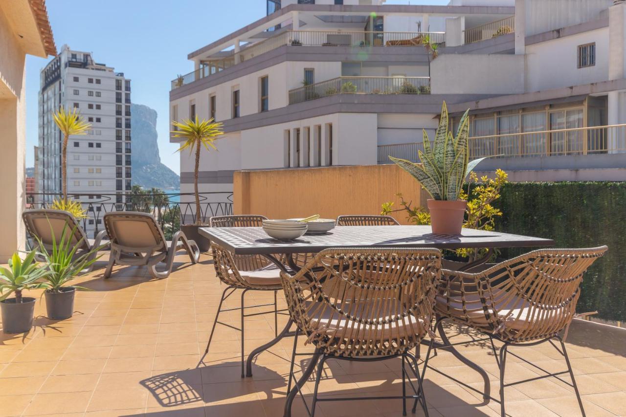 Paola Penthouse - Costa Carpediem Калпе Екстериор снимка