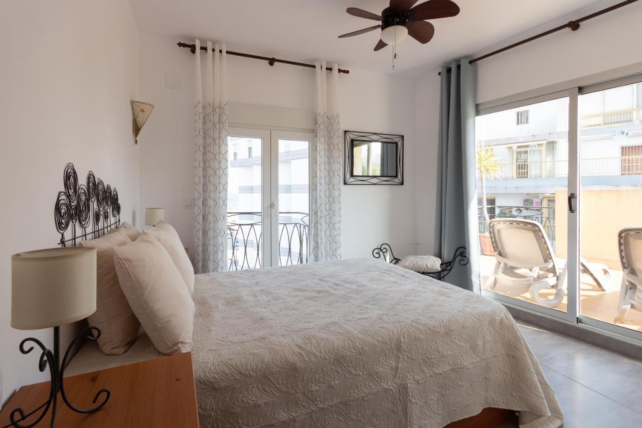 Paola Penthouse - Costa Carpediem Калпе Екстериор снимка